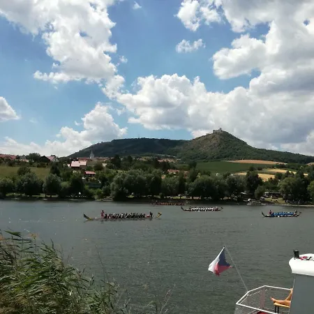 Nad Jezerem 3* Pavlov