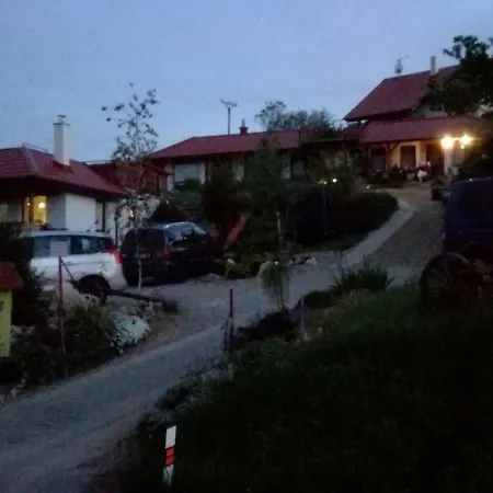 Nad Jezerem Pavlov