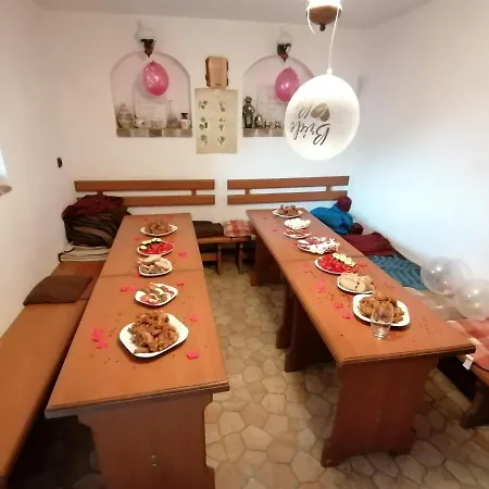 Nad Jezerem