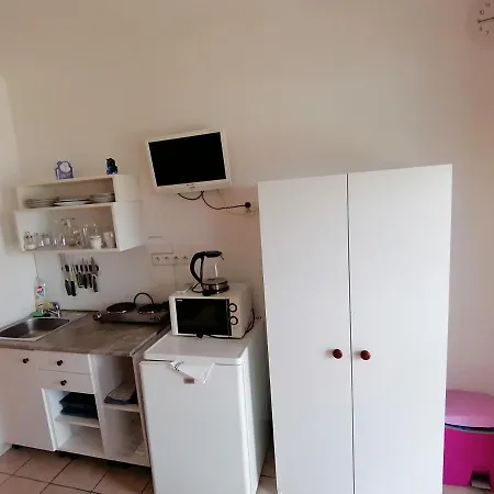 Nad Jezerem 3* Pavlov