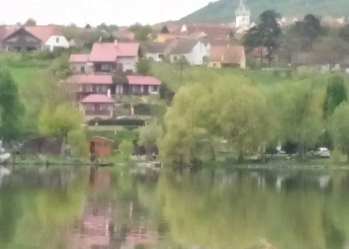Nad Jezerem Penzion 3*