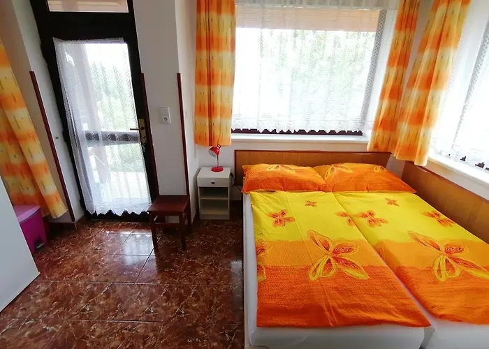 Penzion Nad Jezerem