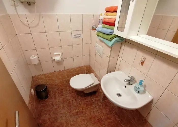 Nad Jezerem Pavlov